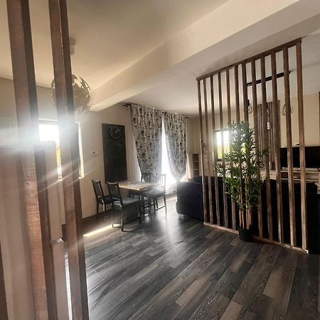Dd Residence Otopeni Exteriér fotografie